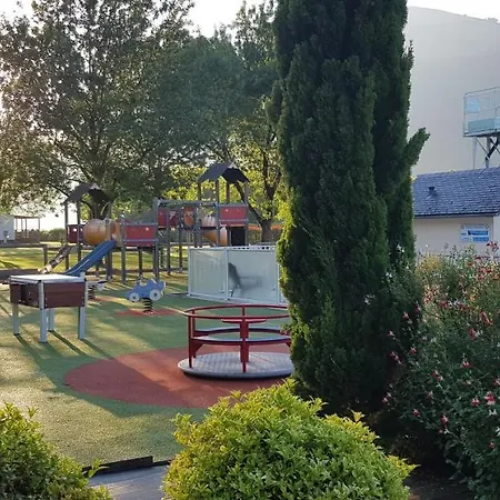 Familial - Parc Aquatique - Grande Aire De Jeux A La Montagne Agos-Vidalos