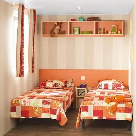 Familial - Parc Aquatique - Grande Aire De Jeux A La Montagne Camping Agos-Vidalos