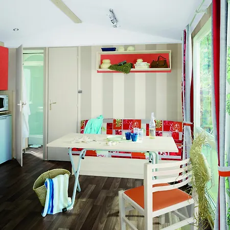 Familial - Parc Aquatique - Grande Aire De Jeux A La Montagne *