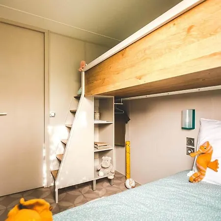 Familial - Parc Aquatique - Grande Aire De Jeux A La Montagne