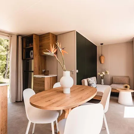 Familial - Parc Aquatique - Grande Aire De Jeux A La Montagne *