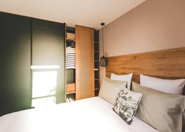 Kemping Familial - Parc Aquatique - Grande Aire De Jeux A La Montagne *